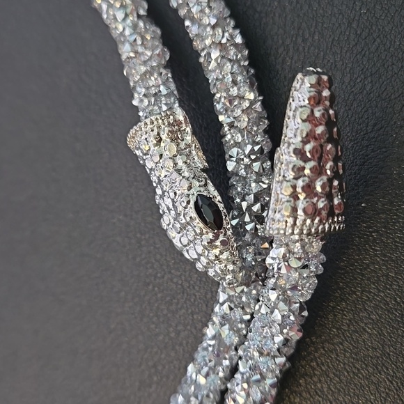 Art Deco Crystal Adjustable Snake Necklace in Silver, NWT - Picture 6 of 10